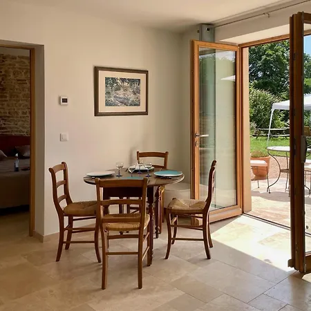 L'oxalis Dore Apartment